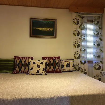 House By The Lake With Sauna Сasa de vacaciones Husu